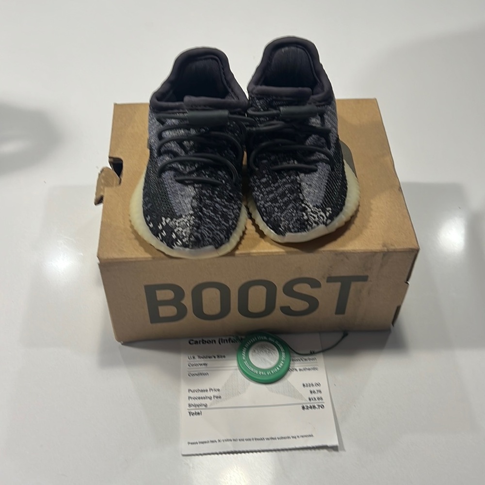 Adidas Yeezy Boost 350 V2 Carbon (infants)